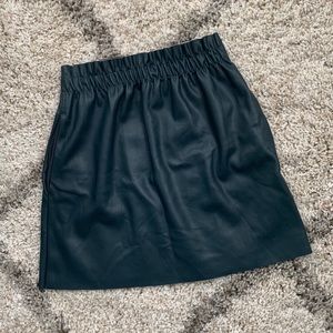 Zara faux leather skirt sz S